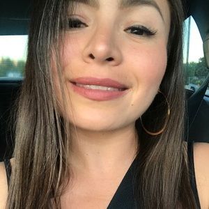 Meet your Posher, Georgina